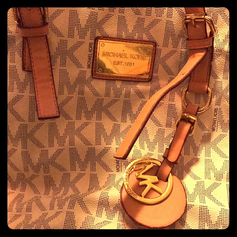 Michael kors handbag